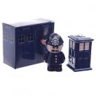 Dropship Souvenirs & Seaside Gifts - Novelty Police Box and Policeman Salt and Pepper Set